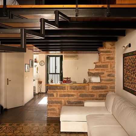 カターニア Benedettini Charming Houseヴィラ エクステリア 写真